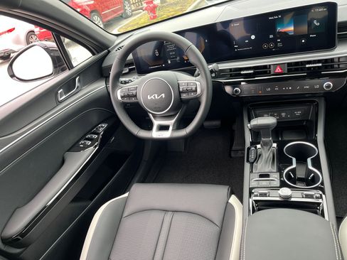 New 2026 Kia K5 GT-Line image 12