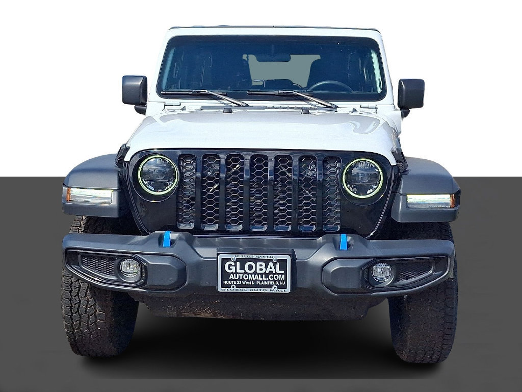 Used 2023 Jeep Wrangler Unlimited w/ Convenience Group AWD/4WD image 2