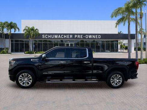 Used 2025 GMC Sierra 1500 Denali AWD/4WD image 4