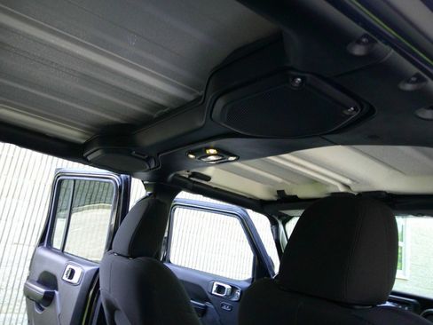 Used 2020 Jeep Wrangler Unlimited Sport S AWD/4WD image 52