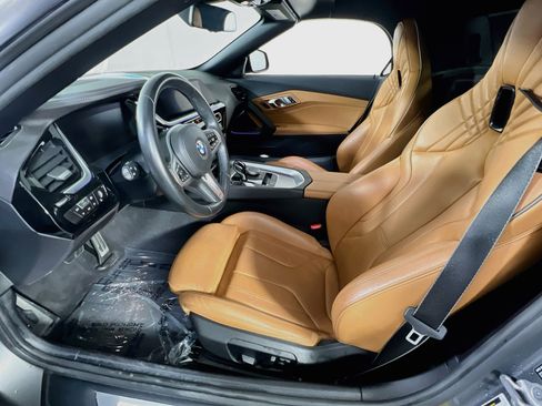 Used 2022 BMW Z4 M40i w/ Premium Package RWD image 21