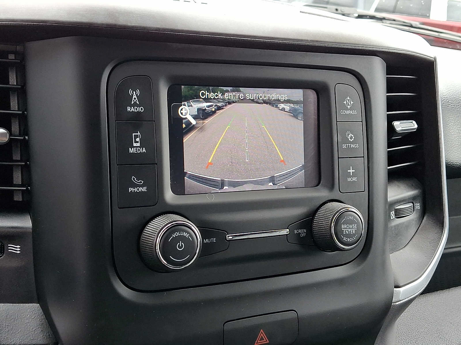 Used 2022 RAM 1500 Big Horn AWD/4WD image 17