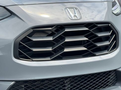 Used 2024 Honda HR-V Sport image 23