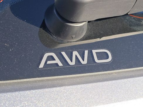 Used 2023 Honda HR-V LX image 30