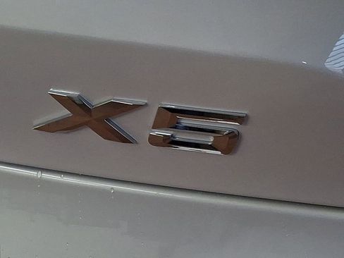 Used 2024 BMW X5 xDrive40i AWD/4WD image 29