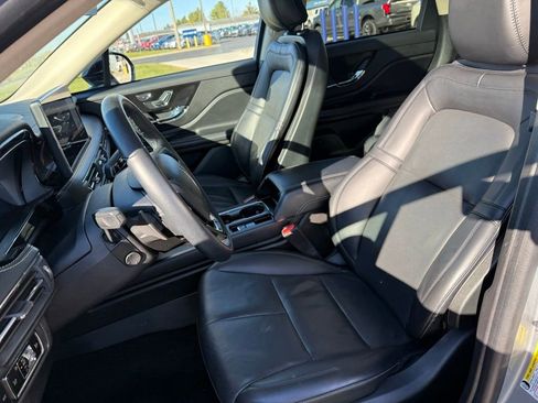 Used 2023 Lincoln Corsair Reserve w/ Equipment Group 201A image 21