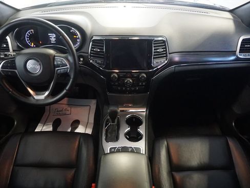 Used 2019 Jeep Grand Cherokee Limited AWD/4WD image 30