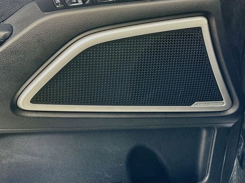 Used 2020 Kia Telluride LX image 18