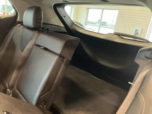 Used 2022 Buick Encore GX Select w/ Sport Touring Package image 25