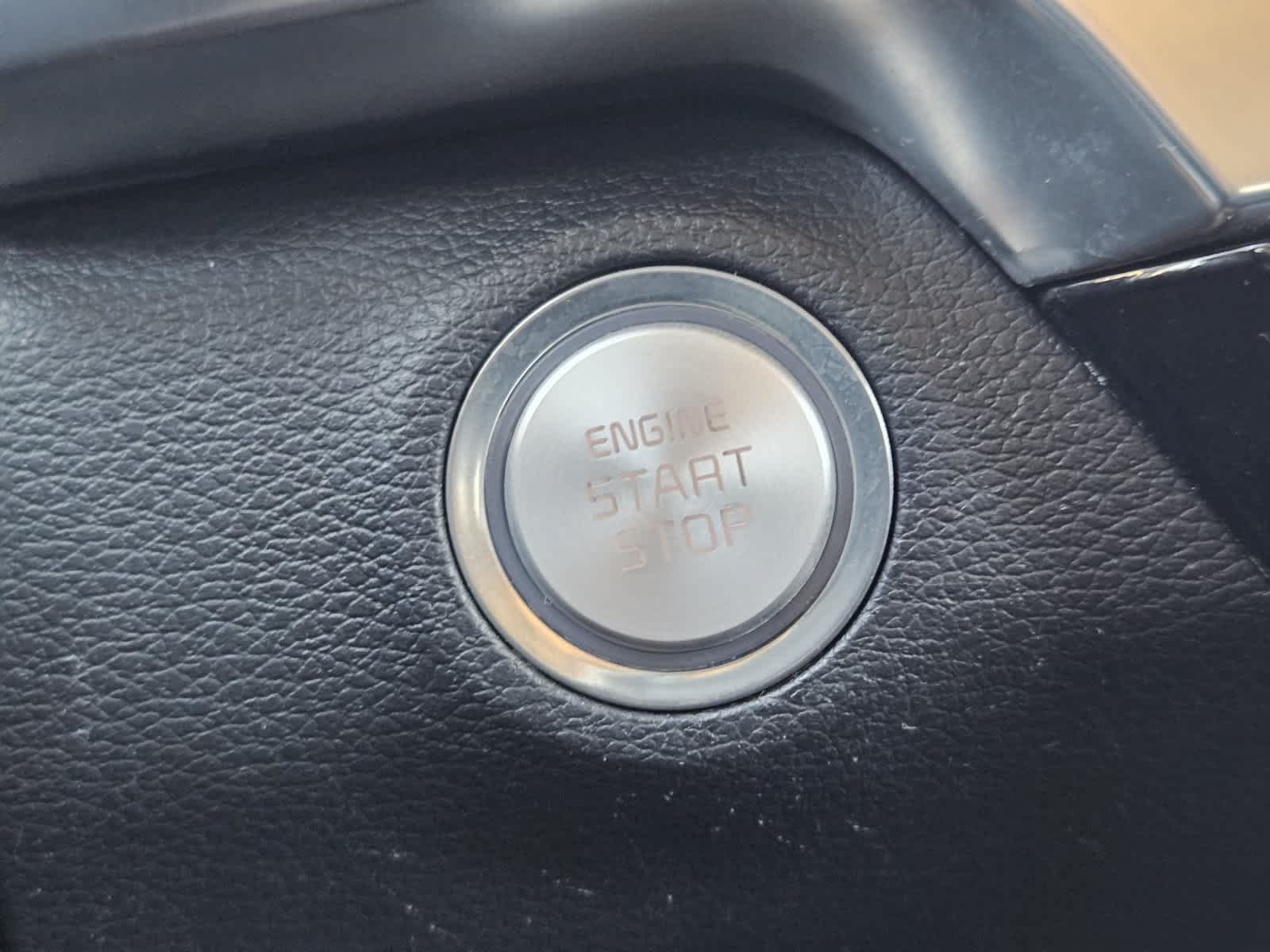 Used 2020 Kia Telluride EX w/ Towing Package FWD image 20