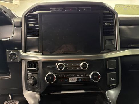 Certified 2023 Ford F150 Lariat image 40