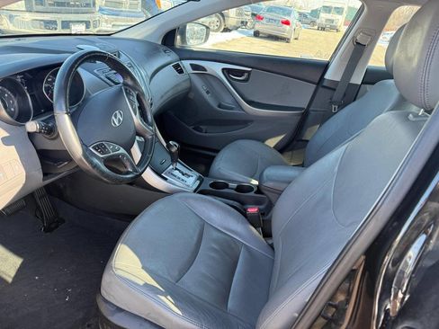 Used 2013 Hyundai Elantra Limited image 17