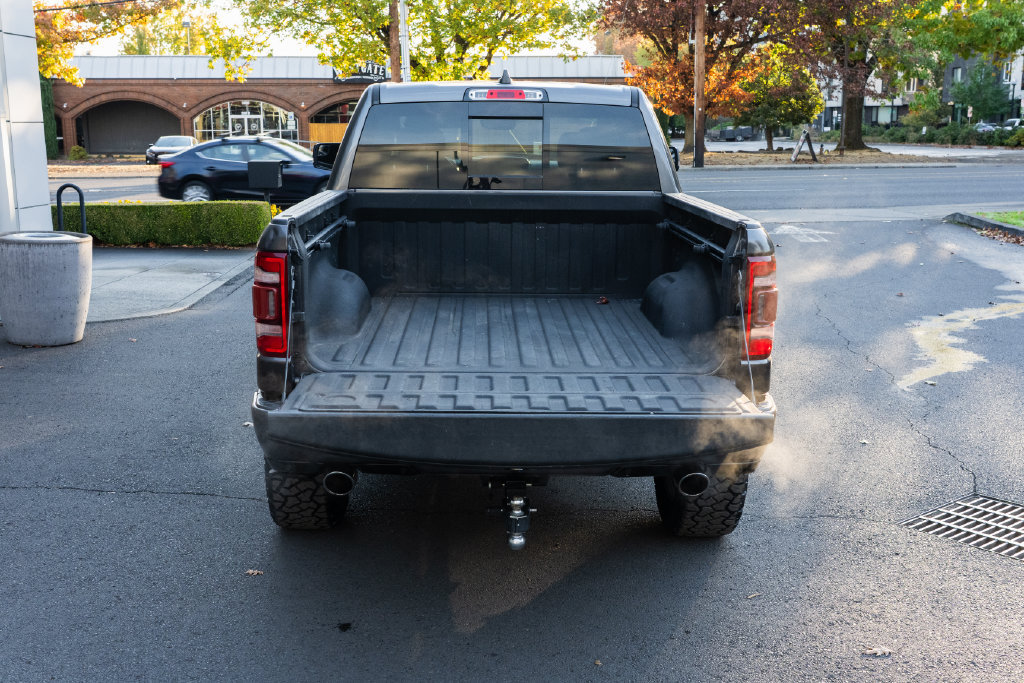 Used 2021 RAM 1500 Laramie AWD/4WD image 8