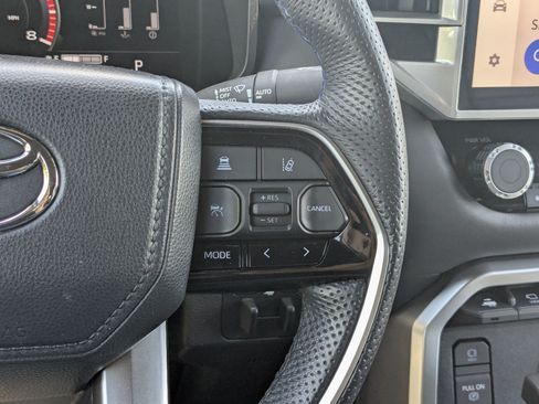 Used 2024 Toyota Tundra Platinum AWD/4WD image 21