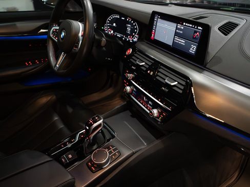 Used 2020 BMW M5 w/ Executive Package image 33