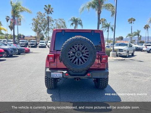 Used 2021 Jeep Wrangler Unlimited Sahara w/ Safety Group AWD/4WD image 4