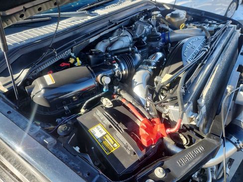 Used 2008 Ford F350 FX4 image 13