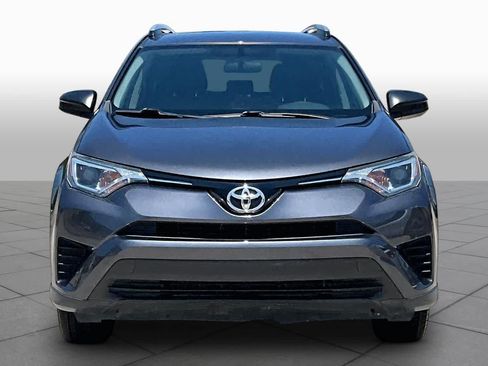 Used 2016 Toyota RAV4 LE FWD image 4