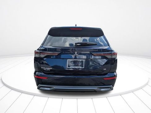 New 2026 Mitsubishi Outlander SE FWD image 5