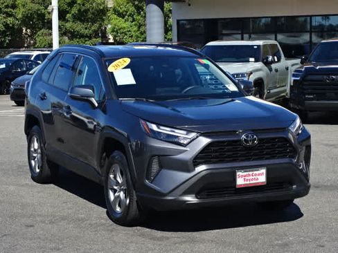 Used 2024 Toyota RAV4 XLE FWD image 2