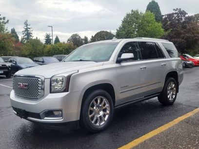 Used 2015 GMC Yukon Denali w/ Premium Package