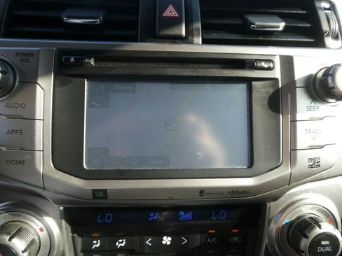 Used 2014 Toyota 4Runner Limited image 24