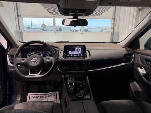 Used 2022 Nissan Rogue S AWD/4WD image 29