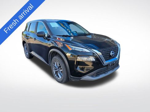 Used 2023 Nissan Rogue S AWD/4WD image 1