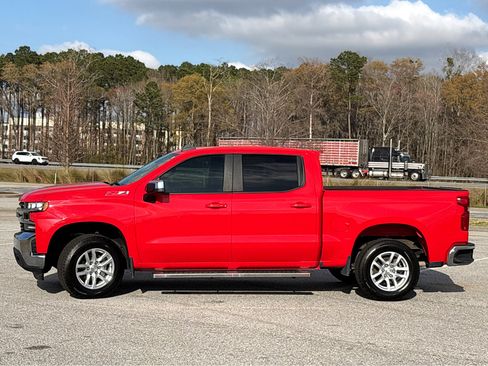 Used 2022 Chevrolet Silverado 1500 LT w/ Z71 Off-Road Package image 24