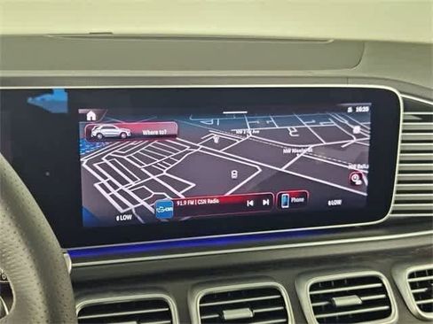 Used 2025 Mercedes-Benz GLE 53 AMG 4MATIC image 29