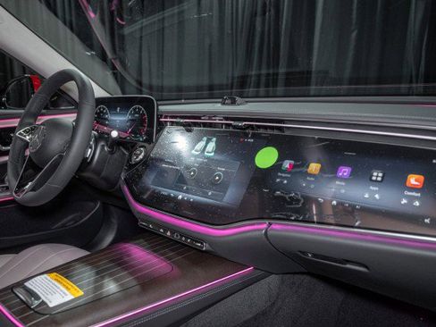 Certified 2025 Mercedes-Benz E 350 Sedan image 14