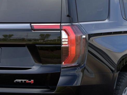 New 2026 GMC Yukon AT4 w/ AT4 Premium Package image 12