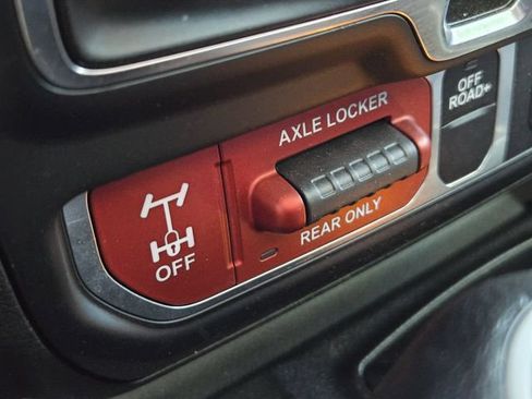 Certified 2025 Jeep Wrangler Unlimited Sport AWD/4WD image 26