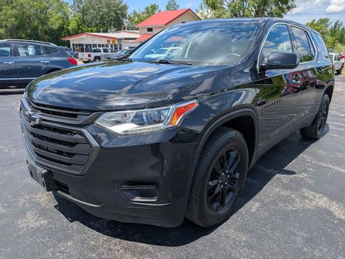 Used 2019 Chevrolet Traverse LS AWD/4WD image 3