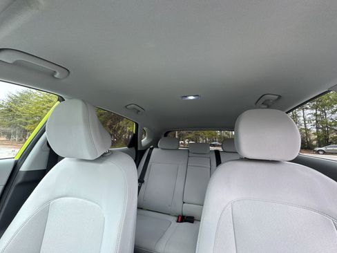 Used 2024 Hyundai Kona SEL w/ Convenience Package image 31