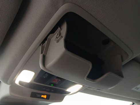 Used 2023 Honda Accord Touring image 19