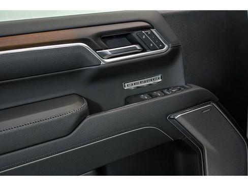 New 2026 GMC Sierra 1500 Denali w/ Denali Reserve Package AWD/4WD image 6
