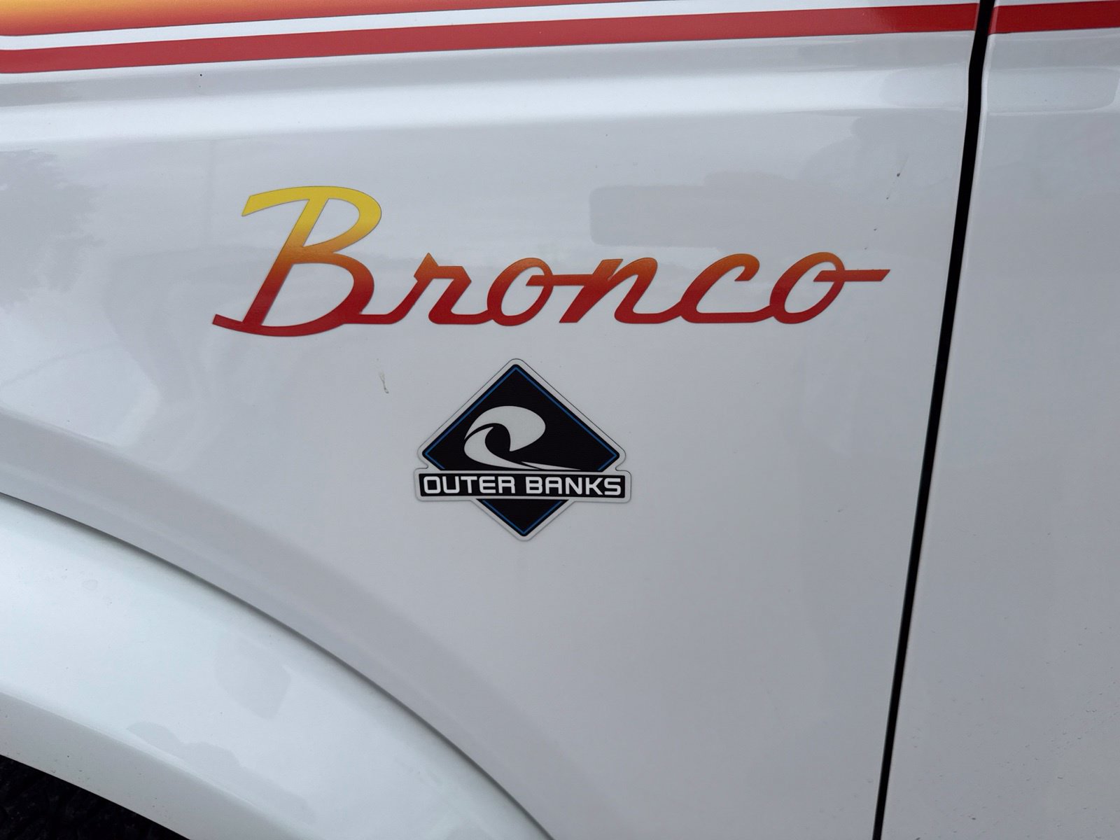Used 2024 Ford Bronco Outer Banks AWD/4WD image 11