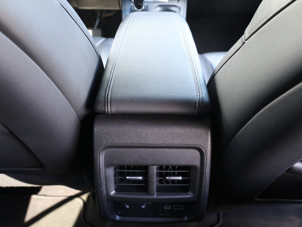 Used 2023 Cadillac XT4 Premium Luxury w/ Enhanced Visibility Package FWD image 27