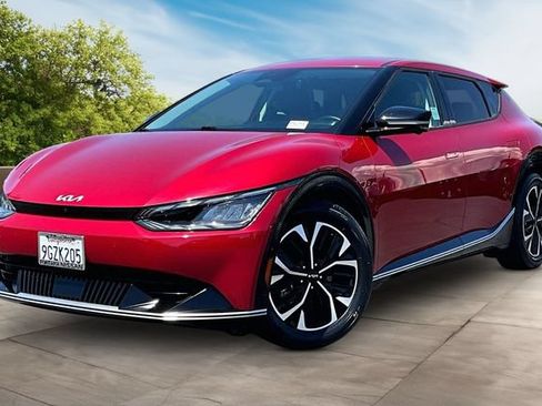 Used 2023 Kia EV6 Wind w/ Wind Technology Package RWD image 3