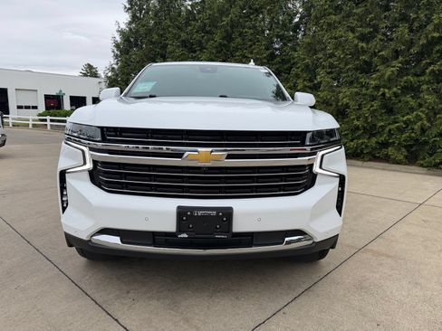 Used 2024 Chevrolet Tahoe LT w/ LT Signature Plus Package AWD/4WD image 6