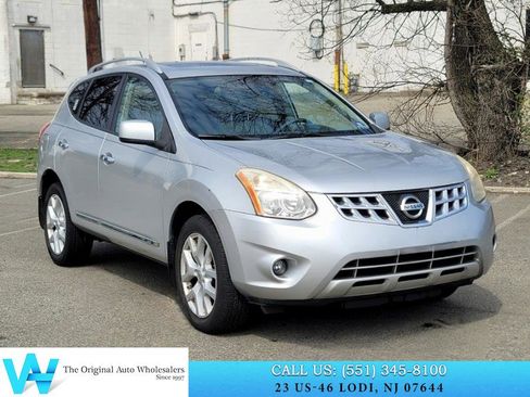 Used 2011 Nissan Rogue SV w/ SL Pkg image 1
