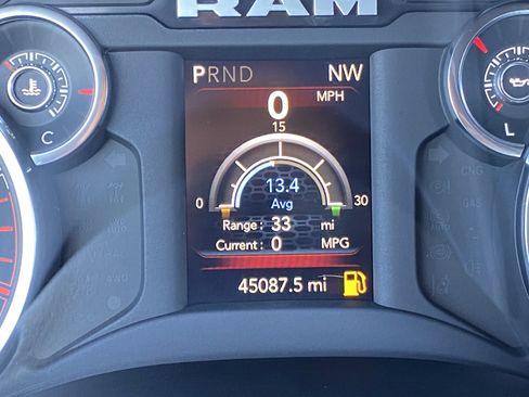 Used 2024 RAM 3500 Big Horn image 22