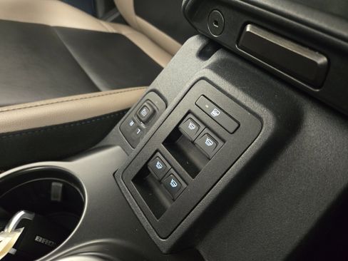 Used 2023 Ford Bronco Wildtrak image 27