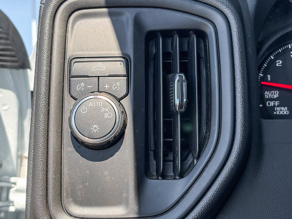Used 2025 Chevrolet Silverado 1500 W/T RWD image 42