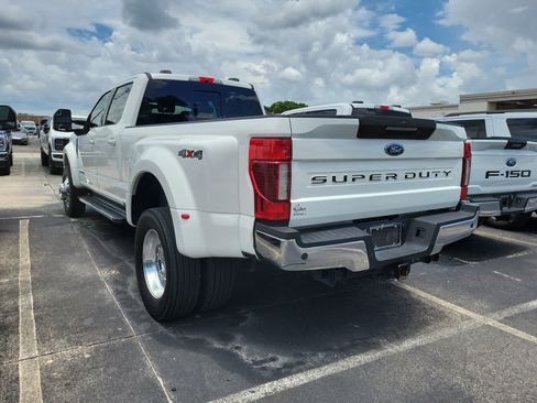 Used 2022 Ford F450 Lariat w/ Lariat Ultimate Package AWD/4WD image 4