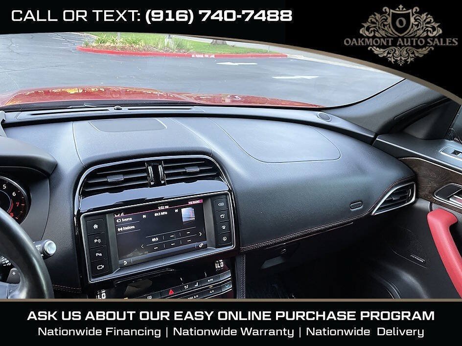 Used 2017 Jaguar F-PACE R-Sport AWD/4WD image 29