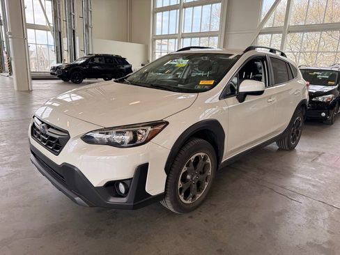 Used 2023 Subaru Crosstrek 2.0i Premium image 7