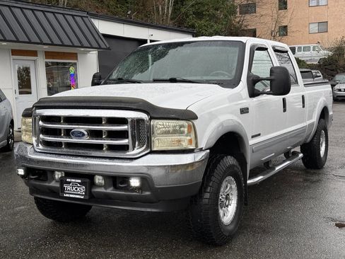 Used 2002 Ford F250 Lariat image 1