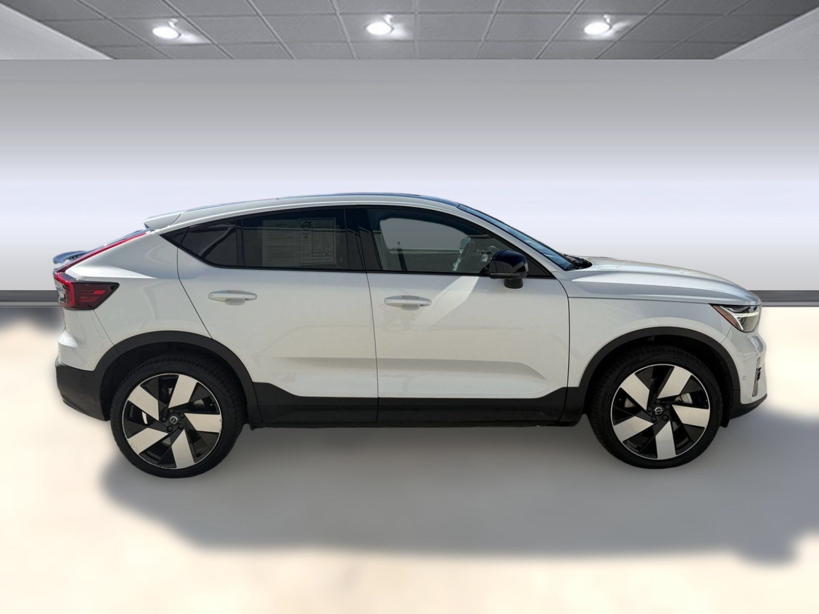 Certified 2023 Volvo C40 P8 Recharge Ultimate AWD/4WD image 8